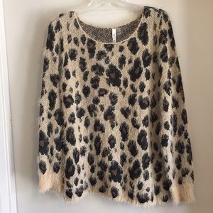 ⚫️Leopard Print Top ⚫️